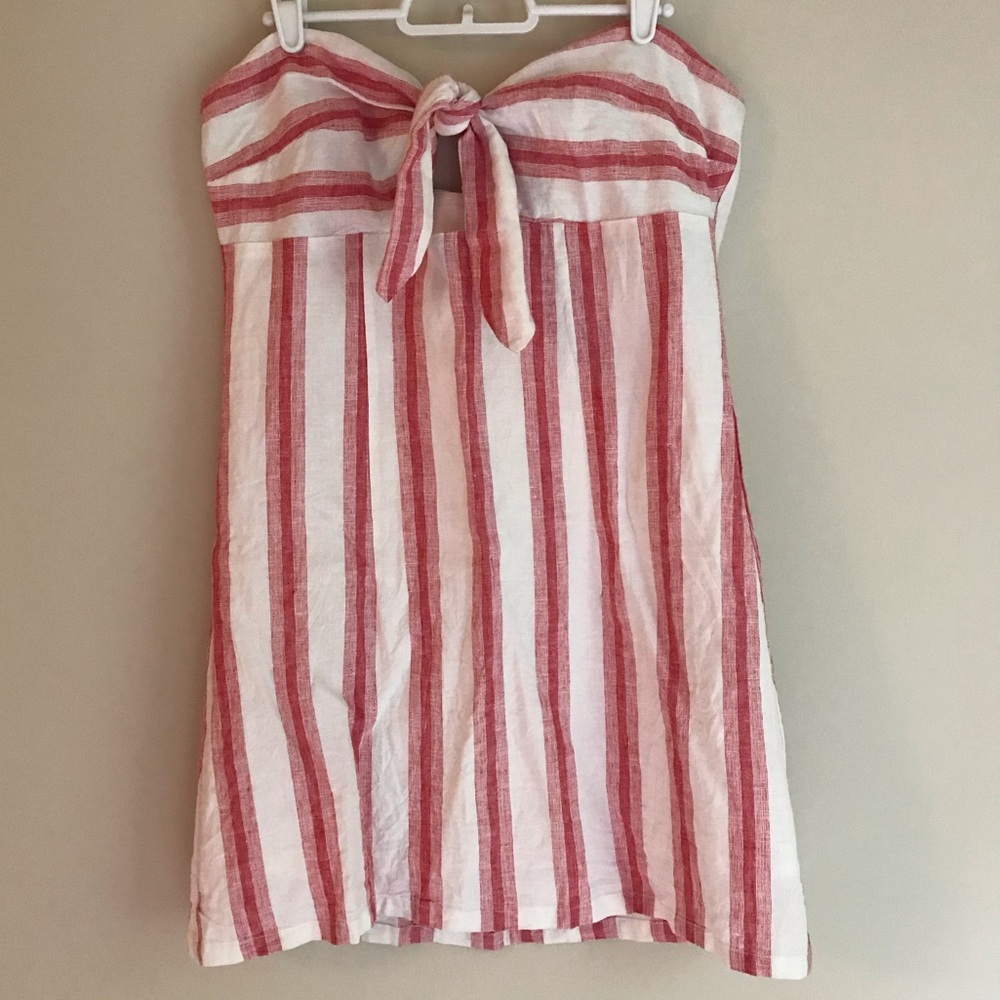 Forever 21 Strapless Keyhole Mini Dress